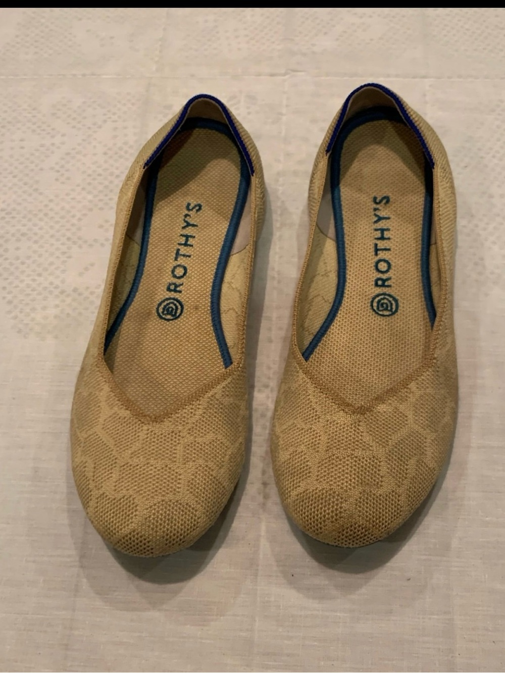 Rothy's Sahara Gold Giraffe Print Round Toe Flat Ballet Shoes woman, siz size 10
